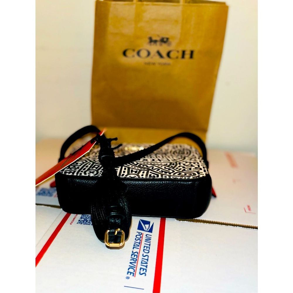 🔥New🔥 Coach (by Keith Haring) x Mickey Mouse Cross-Body Bag - $200 - Picture 4 of 10